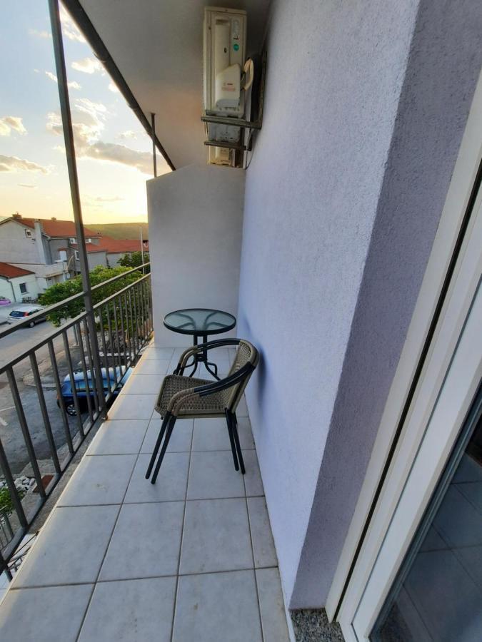Apartmani Gabrijel Novi Vinodolski Exterior photo