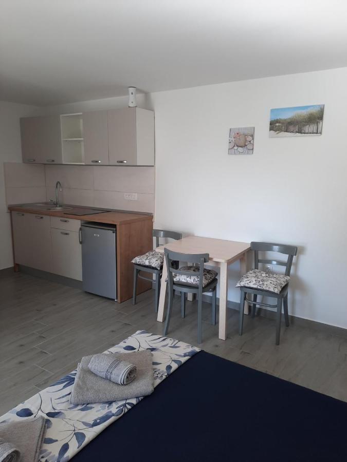 Apartmani Gabrijel Novi Vinodolski Exterior photo